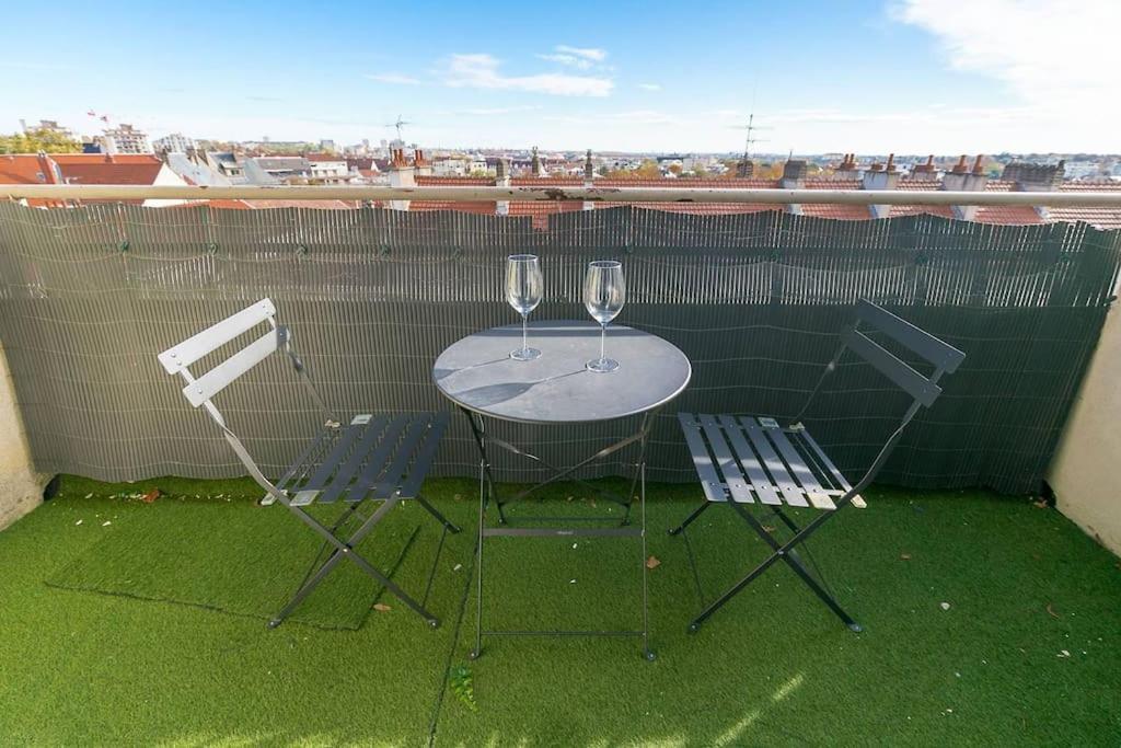 Le Panorama A Deux Pas Du Centre Ville Dijon Exteriör bild